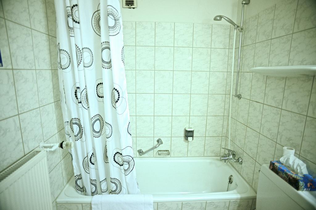 Hotel Marienhof Duesseldorf Neuss Εξωτερικό φωτογραφία