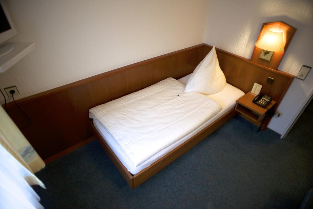 Hotel Marienhof Duesseldorf Neuss Δωμάτιο φωτογραφία
