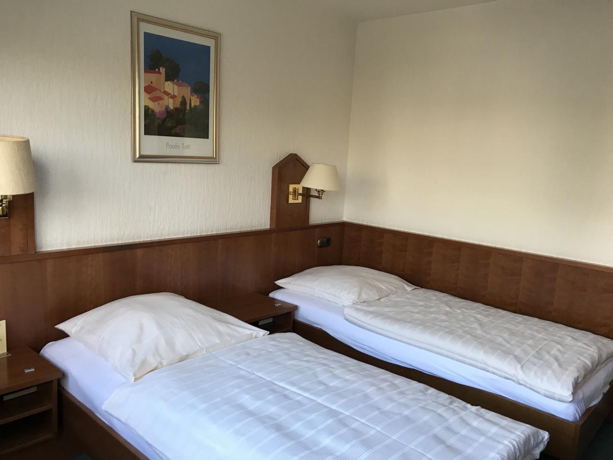 Hotel Marienhof Duesseldorf Neuss Εξωτερικό φωτογραφία